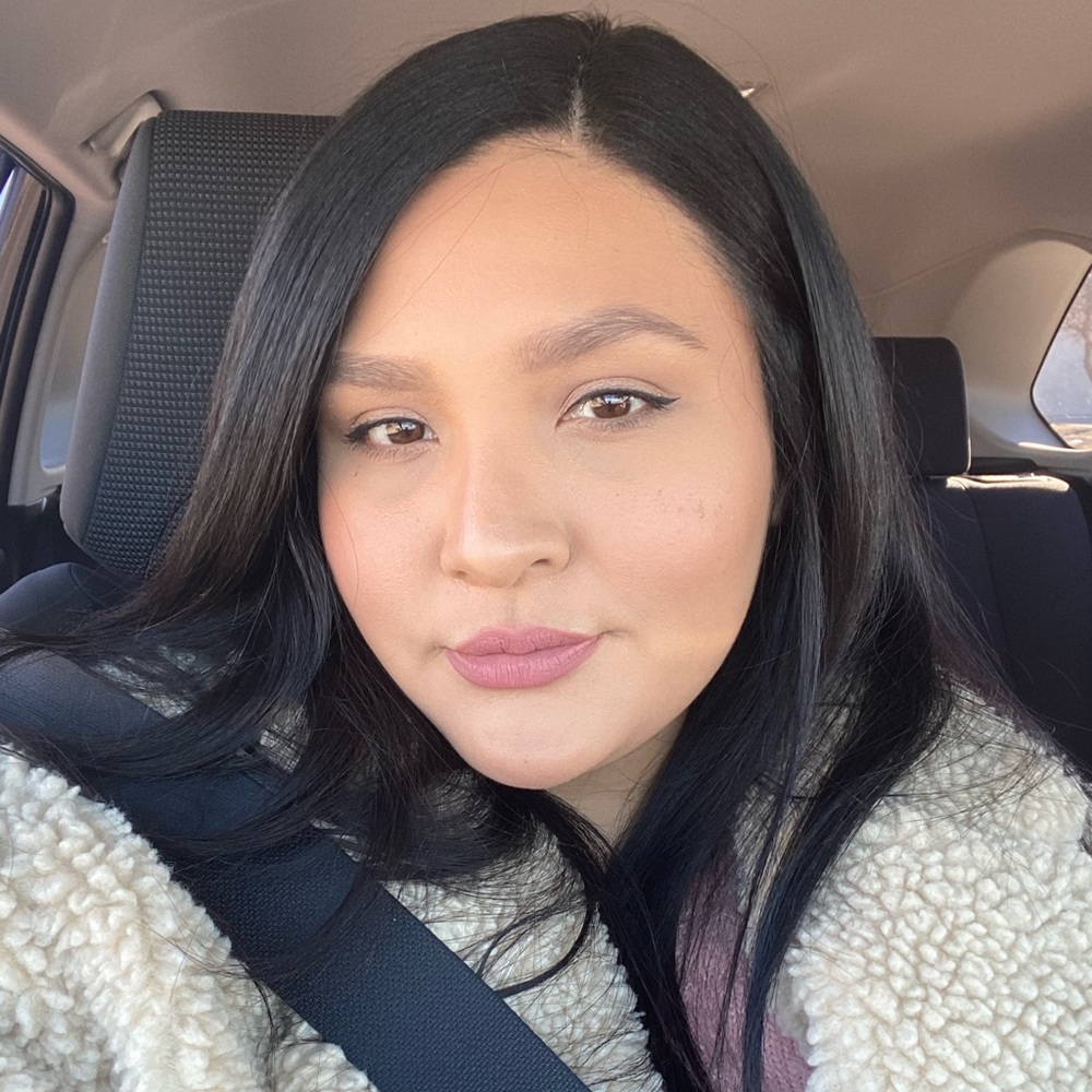 Meet your Posher, Lisa